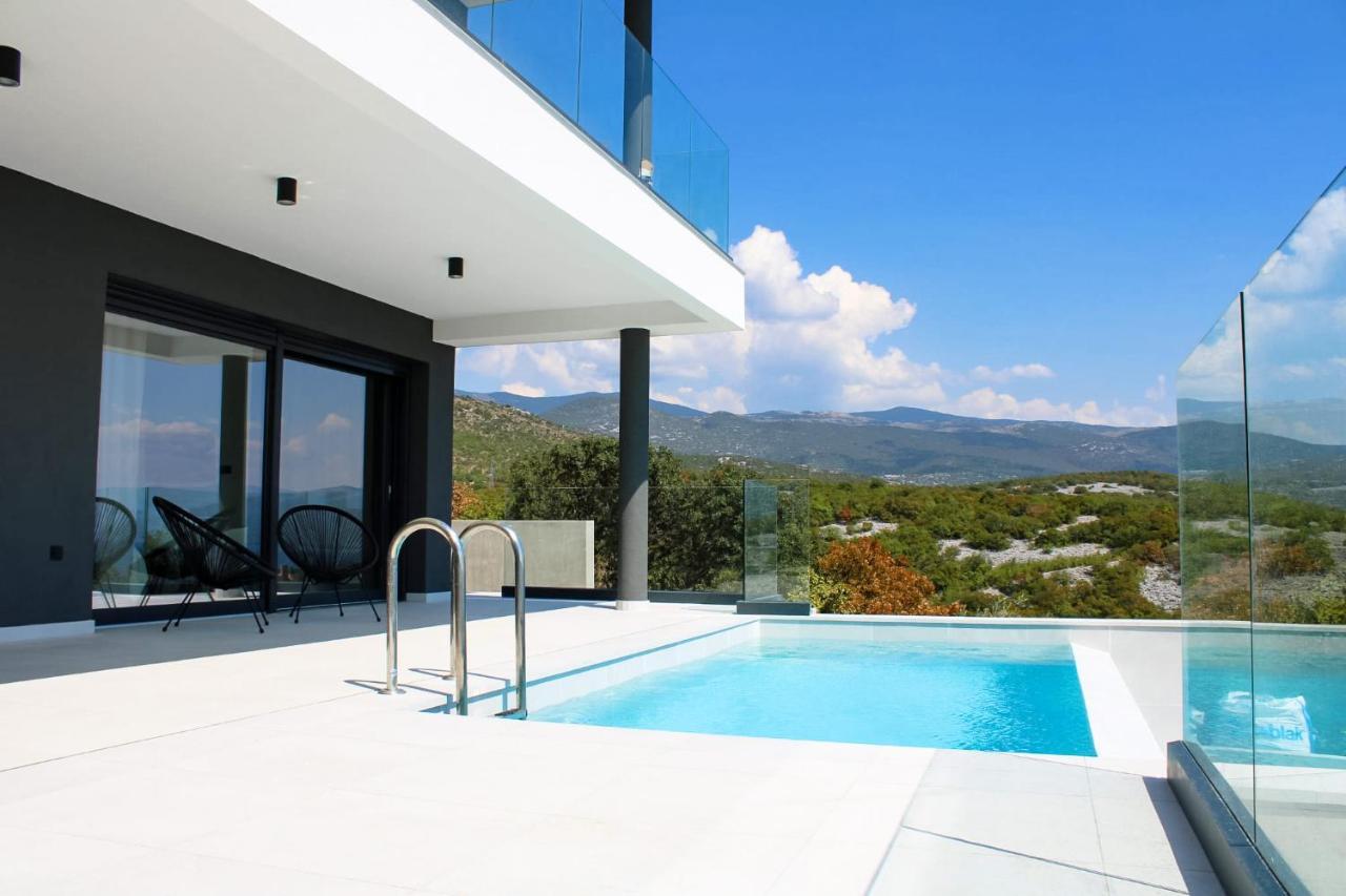 The Five Stars Croatia Apartment Novi Vinodolski Bagian luar foto